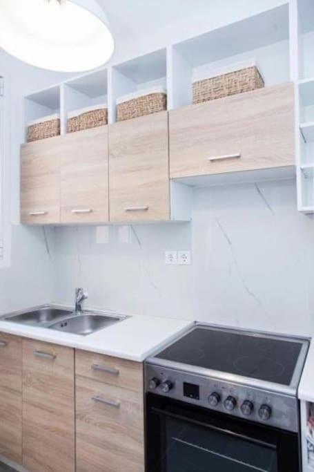 Ipeirou Central Athens Apartment Exterior photo